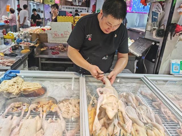 、毛豆、月饼这些节日“好物”价平量足花样