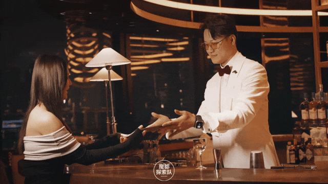 气露台酒吧焕新归来跃升魔都新地标！PG电子麻将胡了2模拟器外滩超人(图10)